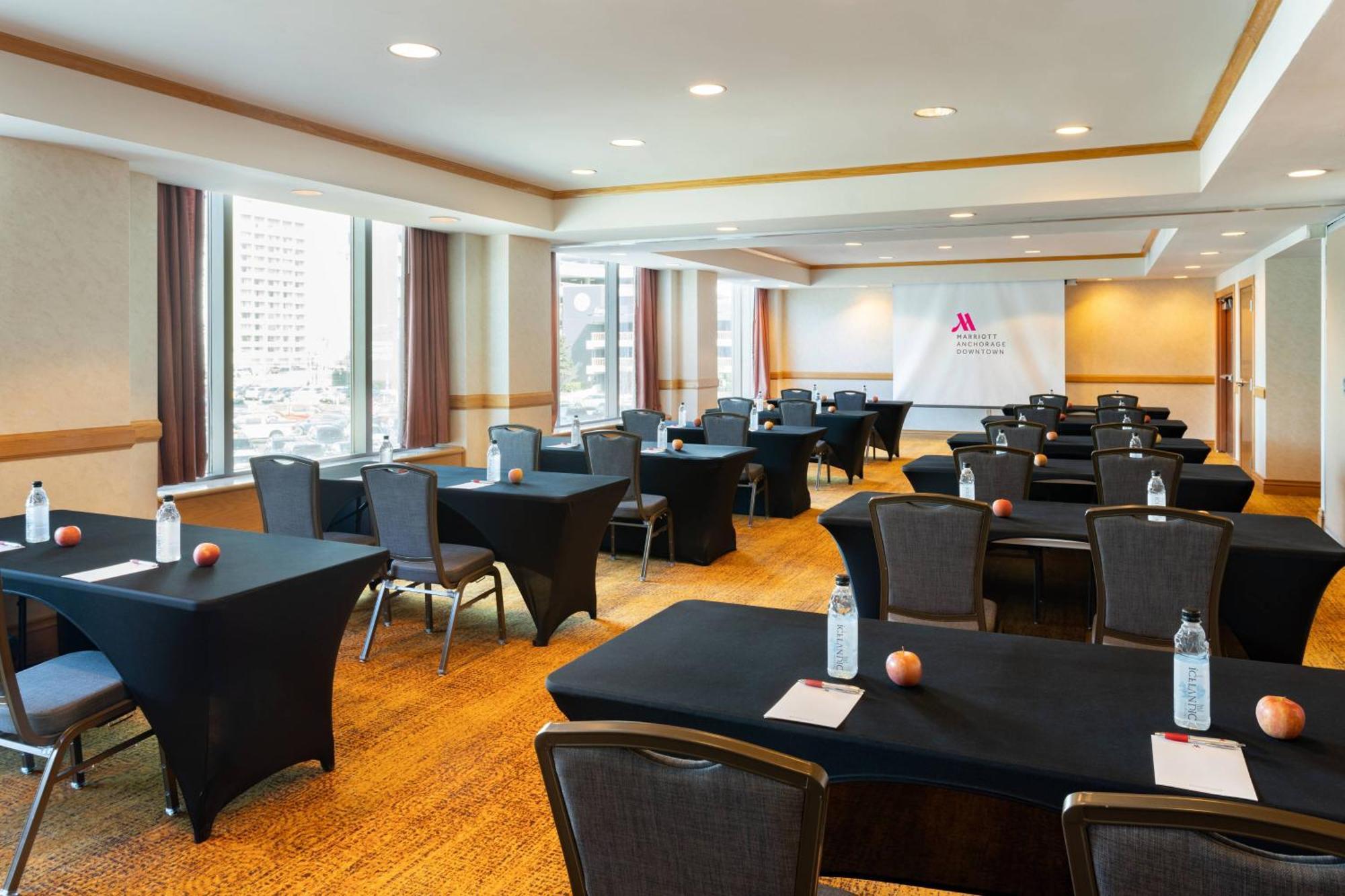 Marriott Anchorage Downtown Hotel Екстериор снимка