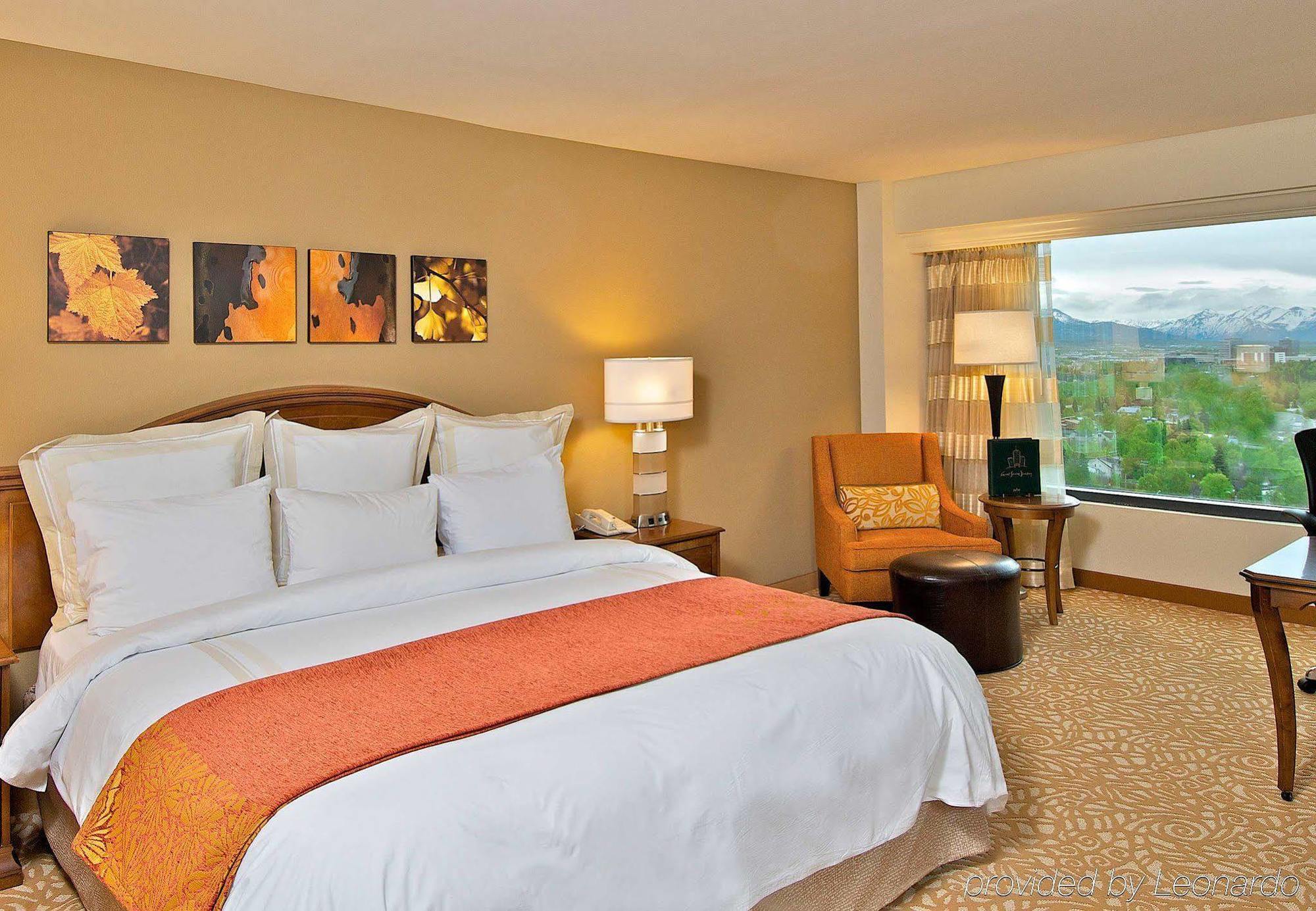 Marriott Anchorage Downtown Hotel Екстериор снимка